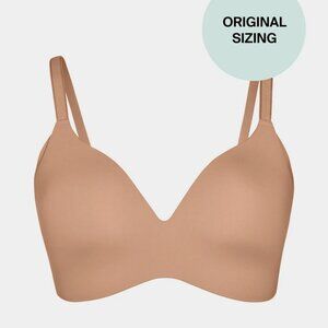 NWT WINGWOMAN CONTOUR BRA | KNIX